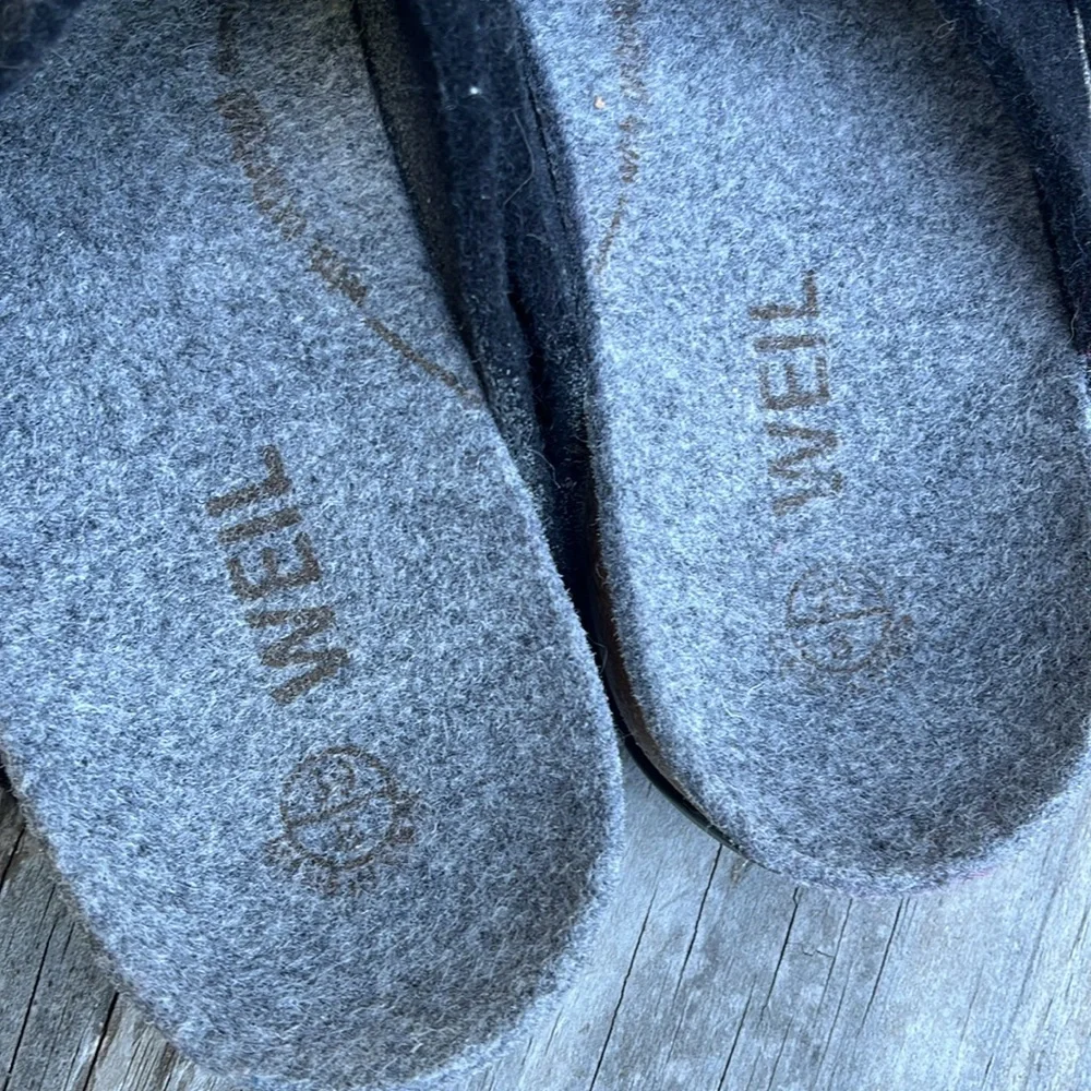 Dr. Weil Felt Wool Mary Jane’s Size 8 - Picture 5 of 7